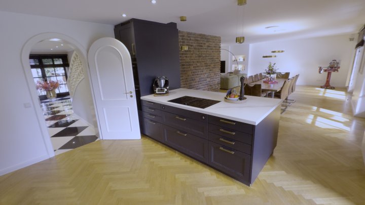 Traumhaft schöne Landhaus-Villa mit beheizbarem Pool und Outdoor-Küche