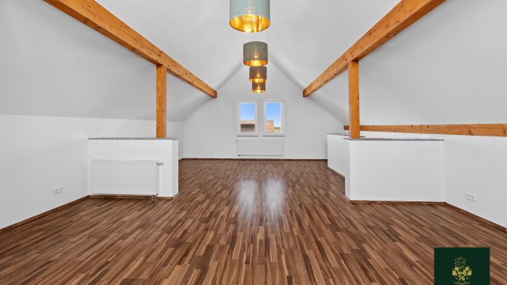 Traumhaftes Anwesen mit beheiztem Außenpool, Spa und Gästehaus auf parkähnlichem Grundstück