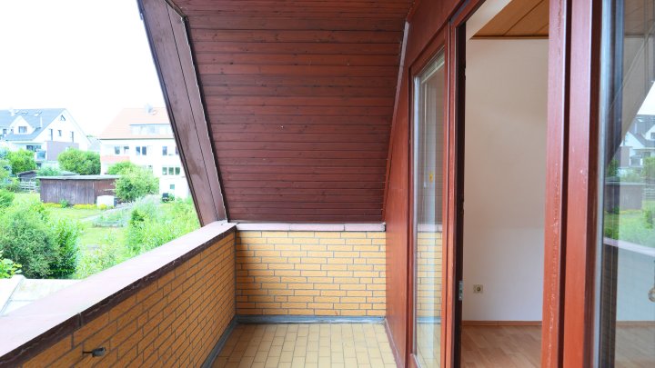 Freistehendes Zweifamilienhaus ideal für große Familien und Mehrgenerationen-Wohnen