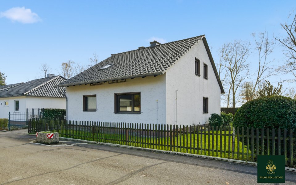 Einfamilienhaus-4Zimmer/Außenansicht-Kerpen-Blatzheim-Wilms-Real-Estate