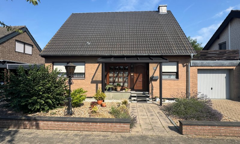 Platz für die ganze Familie! Fertighaus 3 Schlafzimmern und Garten